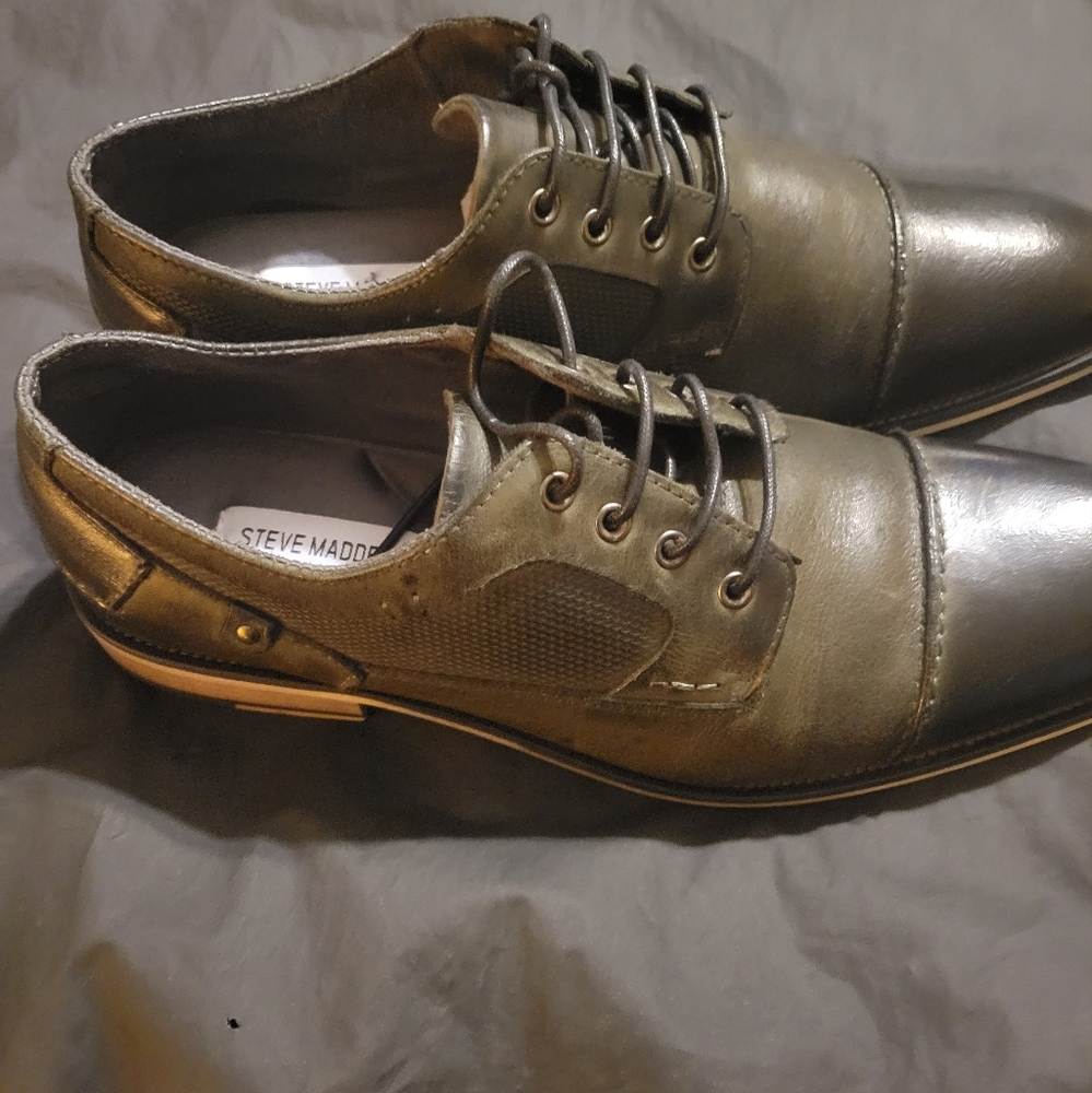 Steve Madden cap toe dress shoe size     10 1/2 - Picture 3 of 4